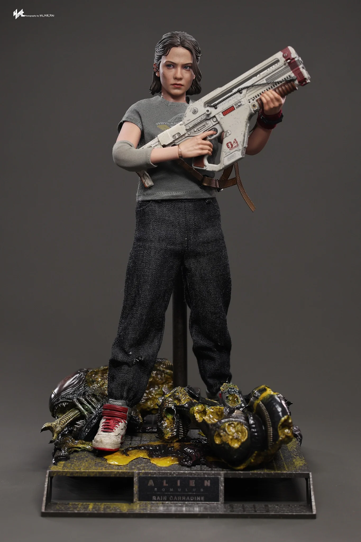 Hot Toys